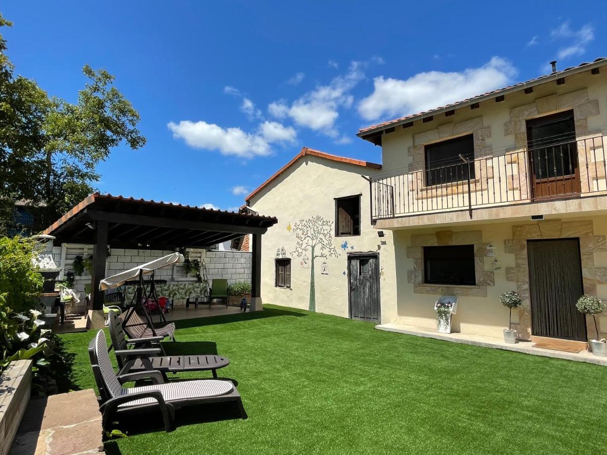 El Corro, acogedora casa con jardín en el corazón de Cantabria Villasuso de Cieza Exterior foto