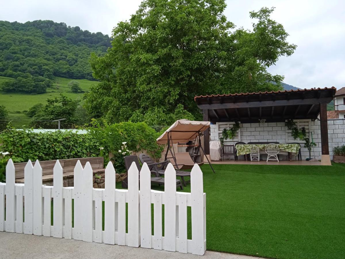 El Corro, acogedora casa con jardín en el corazón de Cantabria Villasuso de Cieza Exterior foto